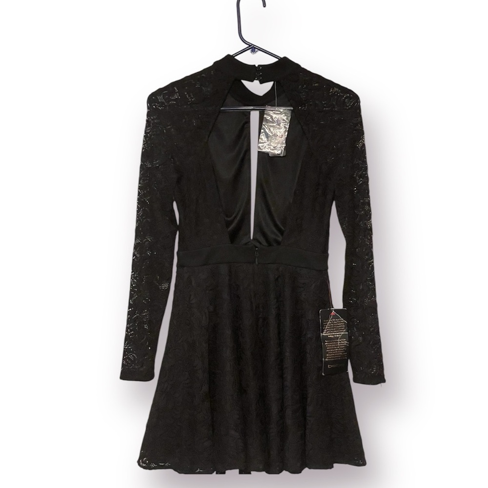 NWT Bebe Dress - Picture 5 of 8